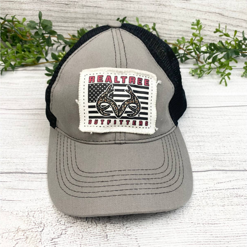 NEW REALTREE OUTFITTERS Grey and Black Mesh Trucker Adjustable Hat OS